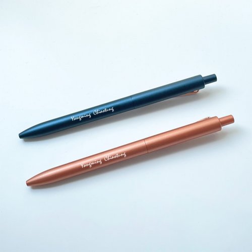 陽明交大校名草寫耀金原子筆(手工盒需另加購)