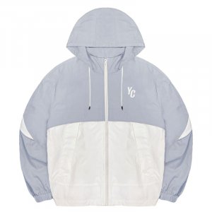 【限量現貨,售完為止】NYCU韓系拼接唰唰感運動夾克(可拆帽)_天空藍