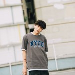 【少量現貨，售完不補】NYCU立體電繡寬版短T_鐵灰